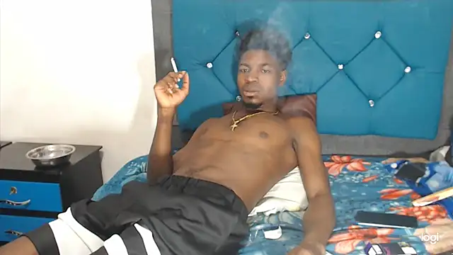 Snapshot of jaycolinss chatting on March 22, 2025, 4:58 pm jaycolinss online show from March 22, 2025, 4:58 pm