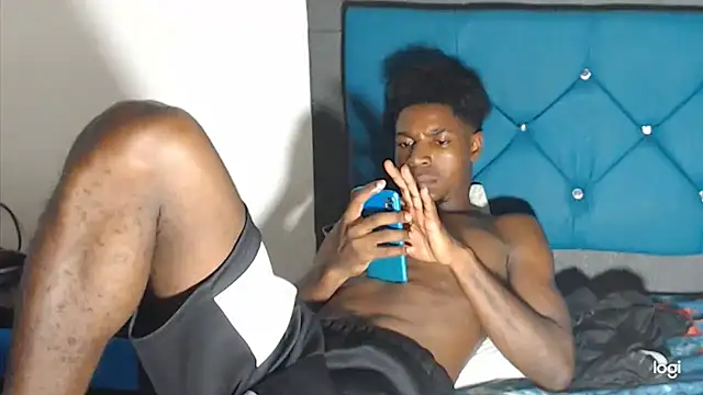 Snapshot of jaycolinss chatting on March 23, 2025, 7:53 am jaycolinss online show from March 23, 2025, 7:53 am