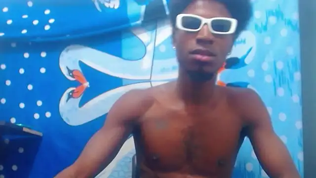 Snapshot of jaycolinss chatting on September 19, 2025, 6:48 am jaycolinss online show from September 19, 2025, 6:48 am