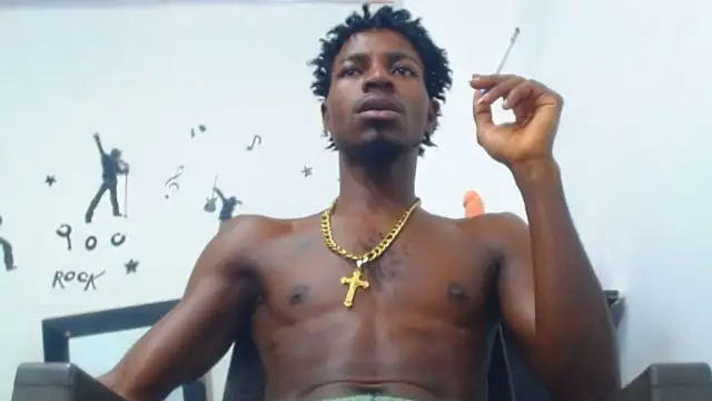 Snapshot of jaycolinss chatting on September 29, 2025, 10:03 pm jaycolinss online show from September 29, 2025, 10:03 pm