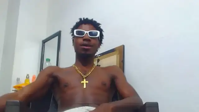 Snapshot of jaycolinss chatting on September 30, 2025, 11:59 am jaycolinss online show from September 30, 2025, 11:59 am