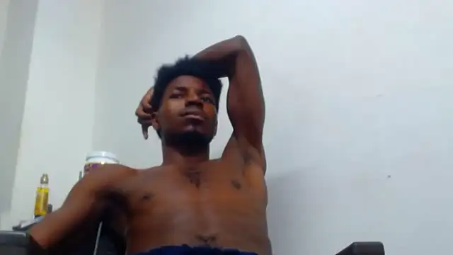 Snapshot of jaycolinss chatting on October 11, 2025, 5:17 am jaycolinss online show from October 11, 2025, 5:17 am