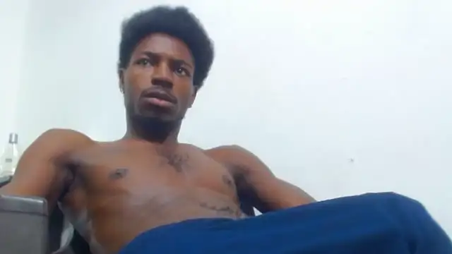 Snapshot of jaycolinss chatting on October 16, 2025, 5:58 pm jaycolinss online show from October 16, 2025, 5:58 pm