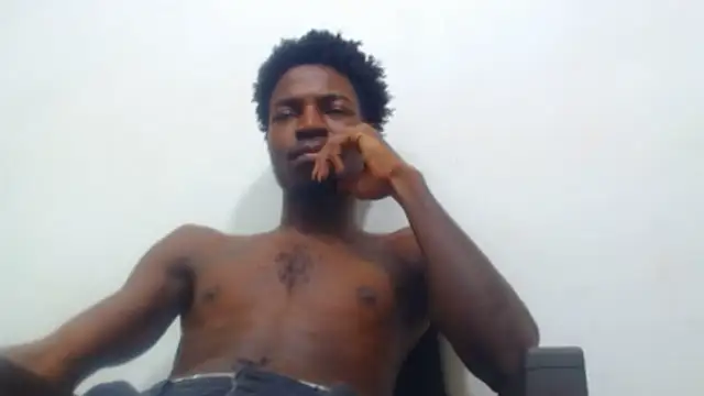 Snapshot of jaycolinss chatting on October 25, 2025, 7:19 pm jaycolinss online show from October 25, 2025, 7:19 pm