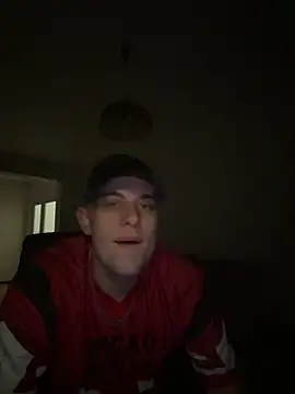 Snapshot of romanhrdcore chatting on February 4, 2025, 6:17 pm romanhrdcore online show from February 4, 2025, 6:17 pm