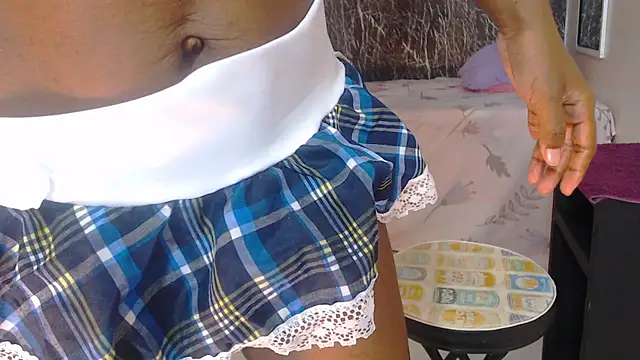 Snapshot of Luciia_cute chatting on December 23, 2024, 5:49 am Luciia cute online show from December 23, 2024, 5:49 am