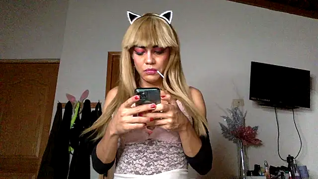 venustattoopussy online show from January 31, 2025, 3:20 am
