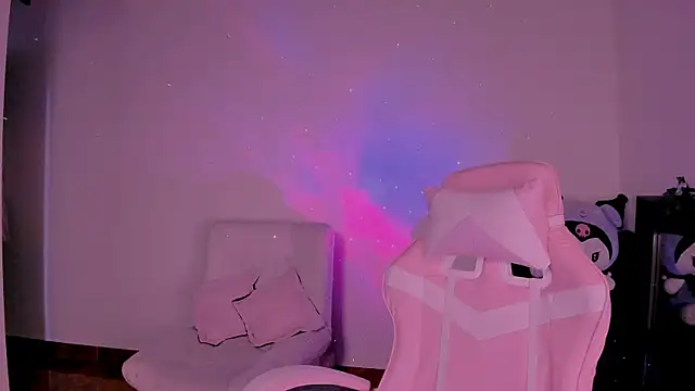 gabyye capprins online show from April 12, 2026, 1:32 am