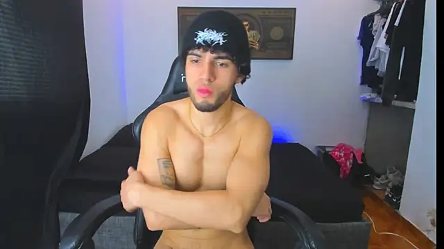 daddy jhons online show from November 10, 2025, 4:17 pm