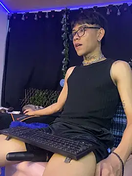 Snapshot of jacks_hotter chatting on January 23, 2025, 11:05 pm jacks hotter online show from January 23, 2025, 11:05 pm