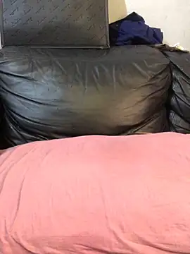 Snapshot of PervertPreggy chatting on December 26, 2024, 11:32 am PervertPreggy online show from December 26, 2024, 11:32 am