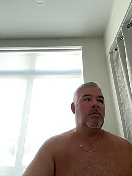 Snapshot of aarosteev2 chatting on February 11, 2025, 6:33 pm aarosteev2 online show from February 11, 2025, 6:33 pm