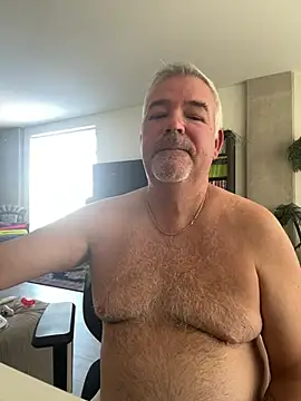 Snapshot of aarosteev2 chatting on February 24, 2025, 5:09 pm aarosteev2 online show from February 24, 2025, 5:09 pm