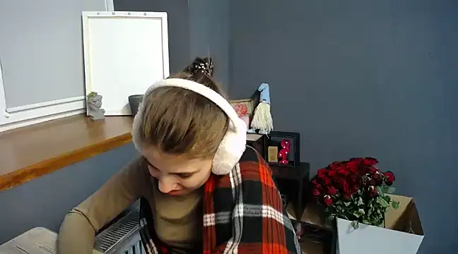 Snapshot of felicity_gold chatting on February 22, 2025, 10:18 am felicity gold online show from February 22, 2025, 10:18 am