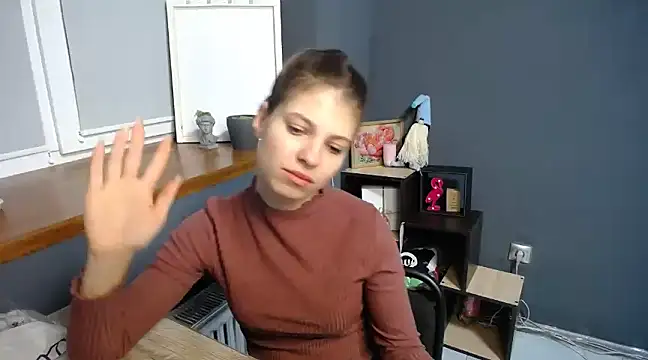 Snapshot of felicity_gold chatting on March 15, 2025, 7:31 am felicity gold online show from March 15, 2025, 7:31 am