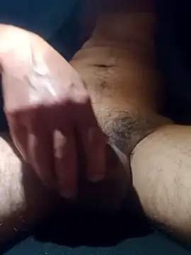 Snapshot of Juan8521 chatting on February 1, 2026, 4:11 am Juan8521 online show from February 1, 2026, 4:11 am