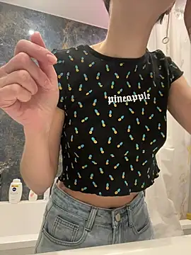 Kathleen Meow online show from January 9, 2026, 10:40 am