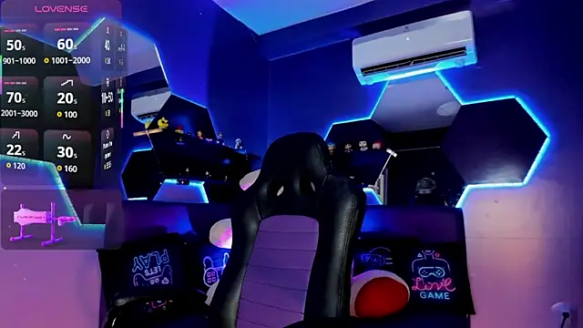 Snapshot of Belliinda_21 chatting on October 14, 2025, 7:14 pm Belliinda 21 online show from October 14, 2025, 7:14 pm