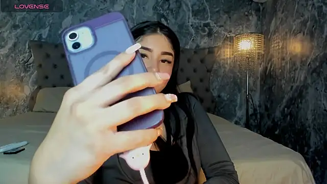 Snapshot of Belliinda_21 chatting on January 11, 2026, 6:57 pm Belliinda 21 online show from January 11, 2026, 6:57 pm