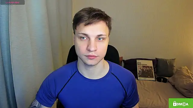 handsome guy01 online show from February 16, 2026, 3:13 am