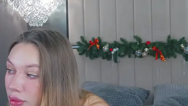 ViolaFlirt online show from January 10, 2025, 4:12 am