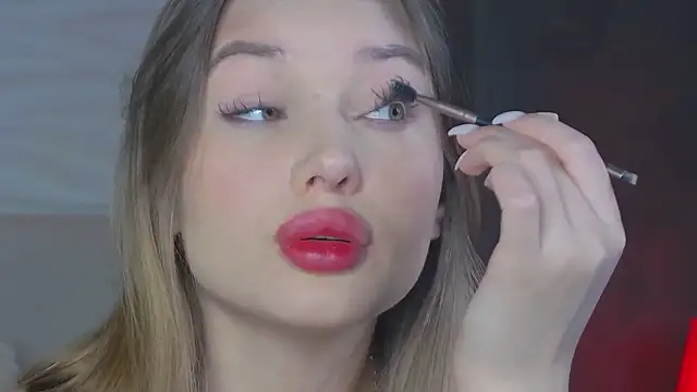 ViolaFlirt online show from February 18, 2025, 4:37 am