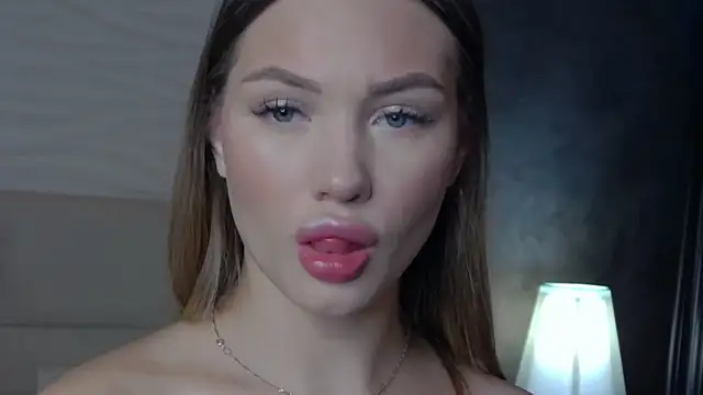 ViolaFlirt online show from March 5, 2025, 4:02 am