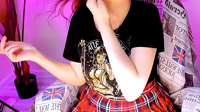 CarolGiggly online show from July 16, 2026, 11:44 pm