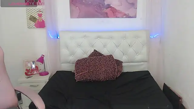 karol adams 1 online show from January 31, 2025, 11:45 pm