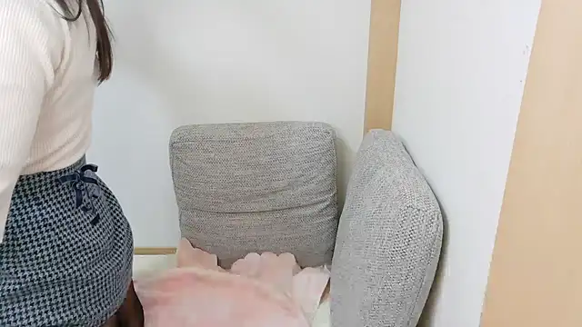 Hana-tan online show from November 23, 2025, 3:28 am