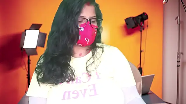 Snapshot of mamoni91 chatting on September 22, 2025, 2:35 am mamoni91 online show from September 22, 2025, 2:35 am