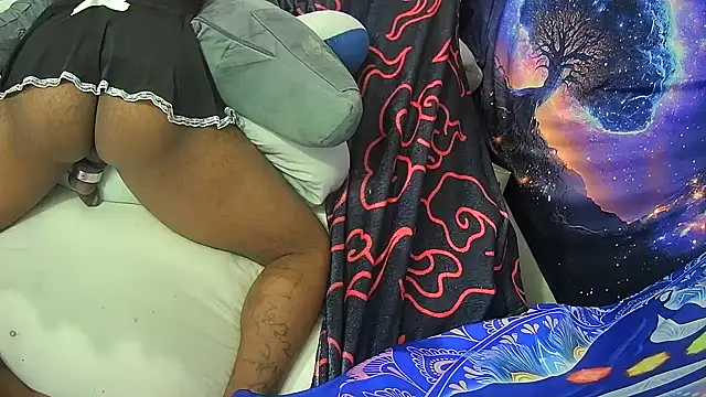 Snapshot of SirSageDaSavage chatting on February 6, 2025, 9:49 pm SirSageDaSavage online show from February 6, 2025, 9:49 pm