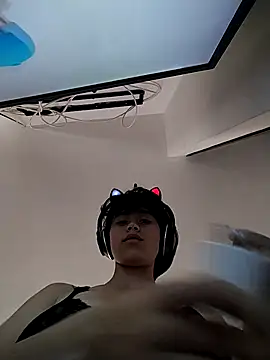 Snapshot of Alexandra_65 chatting on October 4, 2025, 4:05 pm Alexandra 65 online show from October 4, 2025, 4:05 pm