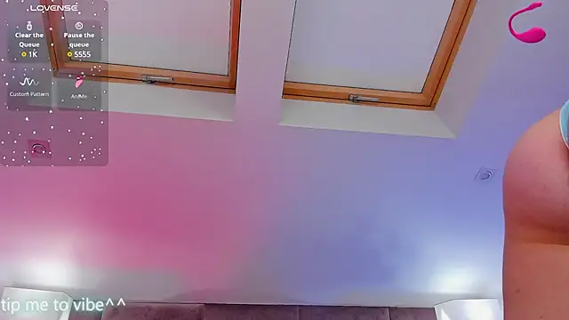 Mayzzie online show from February 14, 2025, 3:33 am