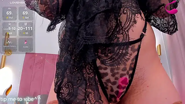 Mayzzie online show from March 2, 2025, 11:31 pm