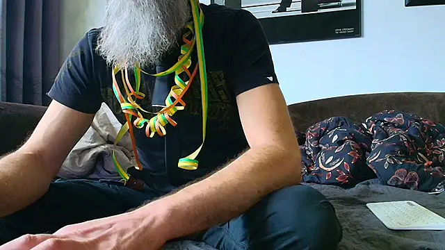 Kingsscepter online show from February 12, 2026, 11:38 am