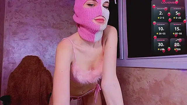 Domiiiniiicana online show from May 24, 2026, 10:04 pm