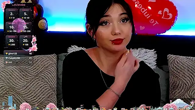 AveryWillow online show from February 21, 2025, 9:11 pm