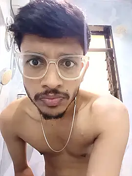 Snapshot of skinnyyyyyyyyy chatting on October 11, 2025, 4:44 am skinnyyyyyyyyy online show from October 11, 2025, 4:44 am