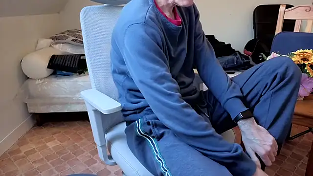 SteveStiffbone online show from April 11, 2026, 1:04 pm