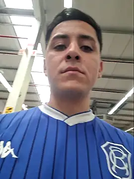 Snapshot of Martinhub-69 chatting on September 10, 2025, 7:36 pm Martinhub-69 online show from September 10, 2025, 7:36 pm