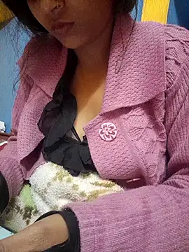 Sanjana-Mehar online show from December 10, 2024, 11:40 pm