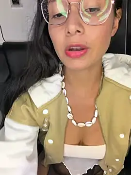 Bonnie willliams19 online show from May 29, 2026, 4:54 am
