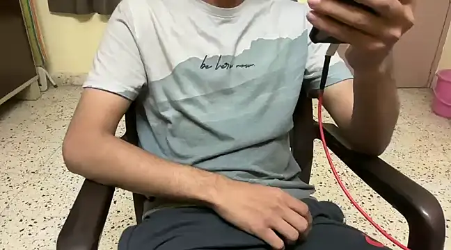 Snapshot of rahul_4u chatting on February 23, 2025, 6:45 pm rahul 4u online show from February 23, 2025, 6:45 pm