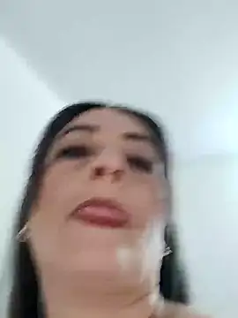 Snapshot of _Prinscarlet_ chatting on January 4, 2025, 1:10 am Prinscarlet online show from January 4, 2025, 1:10 am