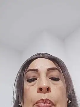 Snapshot of _Prinscarlet_ chatting on March 22, 2025, 7:04 am Prinscarlet online show from March 22, 2025, 7:04 am