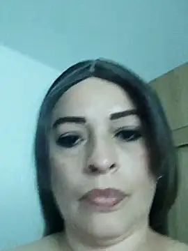 Snapshot of _Prinscarlet_ chatting on March 23, 2025, 8:26 am Prinscarlet online show from March 23, 2025, 8:26 am