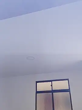 Snapshot of _Prinscarlet_ chatting on September 9, 2025, 1:43 pm Prinscarlet online show from September 9, 2025, 1:43 pm