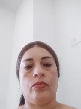 Snapshot of _Prinscarlet_ chatting on October 6, 2025, 9:01 pm Prinscarlet online show from October 6, 2025, 9:01 pm