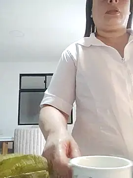 Snapshot of _Prinscarlet_ chatting on November 12, 2025, 8:08 pm Prinscarlet online show from November 12, 2025, 8:08 pm